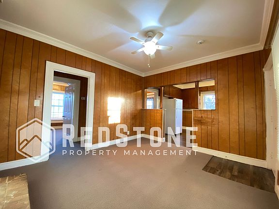 2nd image of 416 Cleveland Ct