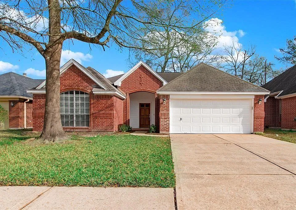 31314 Baker Lake Dr