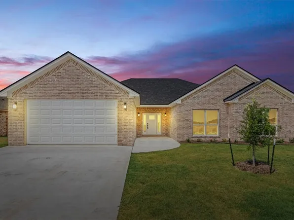 104 Great Trail Rd, Riesel, TX 76682