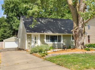 1432 47th St, Des Moines, IA 50311