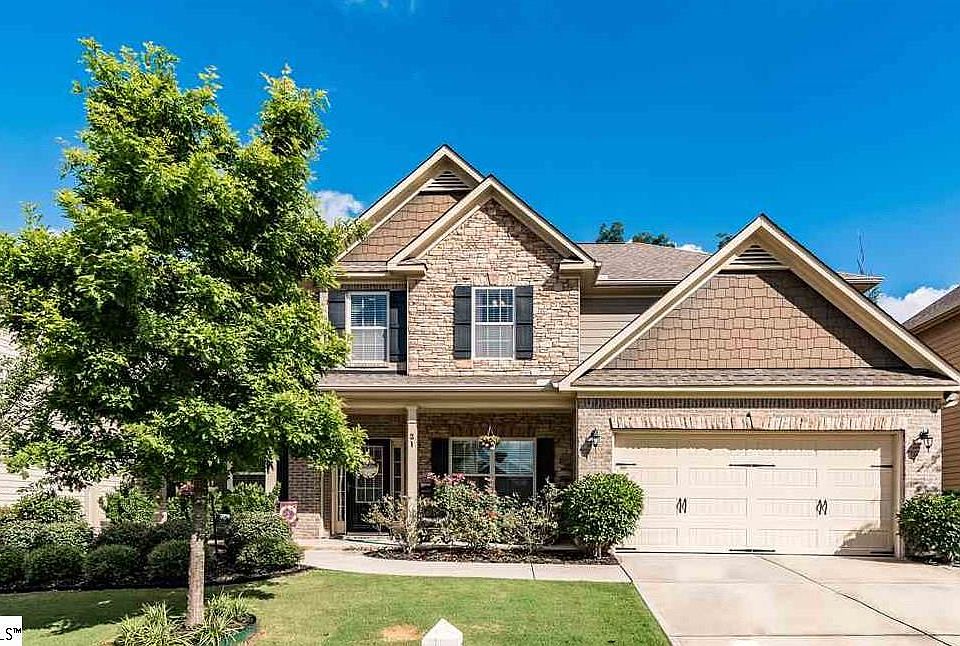 1st image of 31 Copperdale Dr