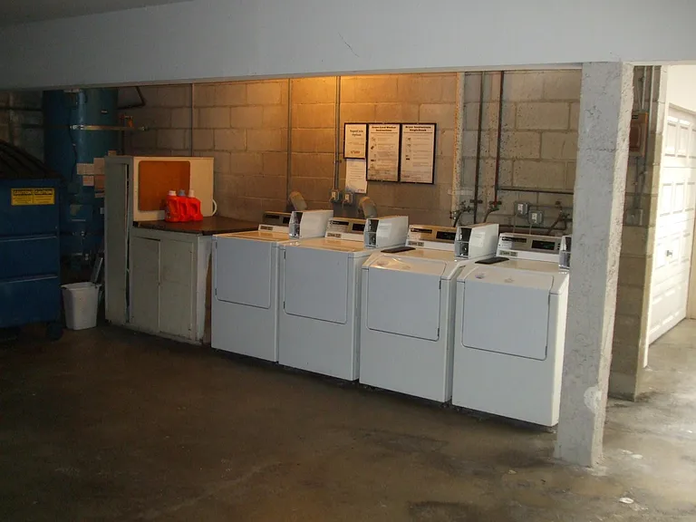 524 N Francisca Ave #4B — Photo 13
