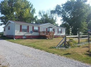 575 E Newberg Rd, Pinconning, MI 48650