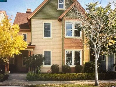 3096 N Front St, Hercules, CA, 94547