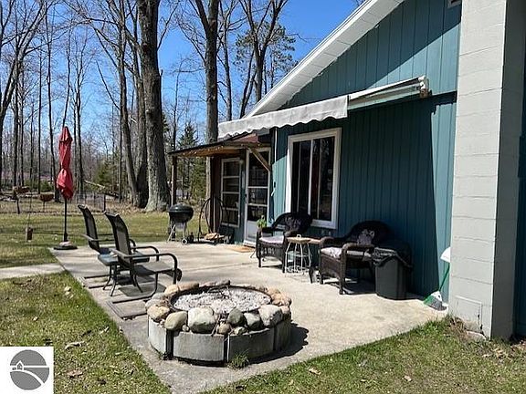 4th image of 4355 N Owl Rd