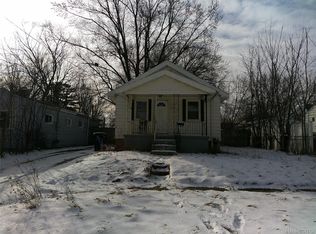741 Barrie Ave, Flint, MI 48507