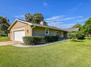 20 Twin River Dr, Ormond Beach, FL 32174