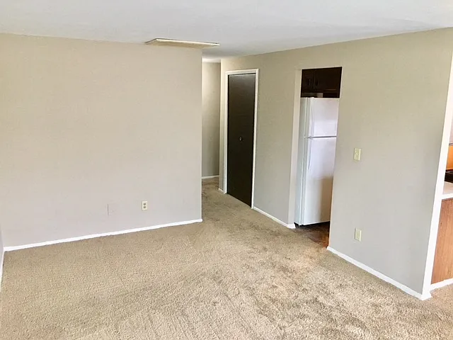5626 Troy Villa Blvd — Photo 8