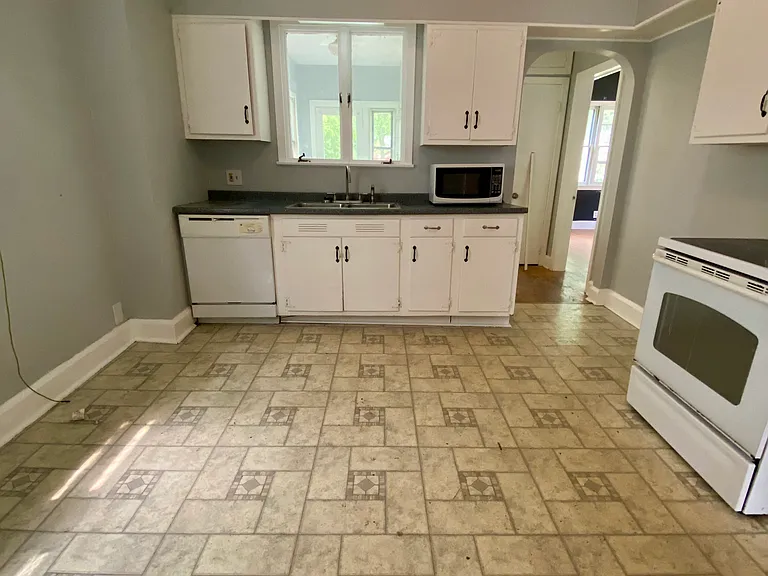 1207 Teall Ave #1 — Photo 2
