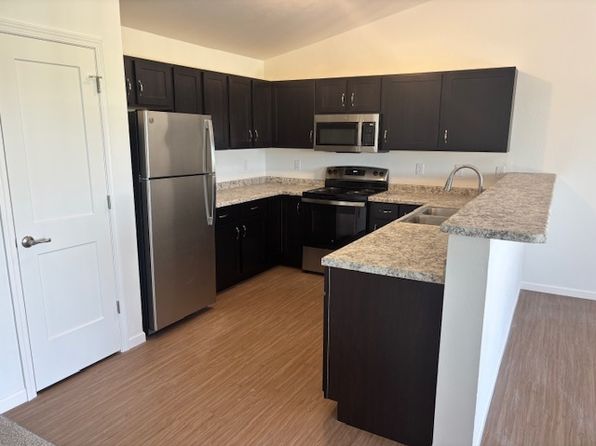 305 N 3rd St #11388479