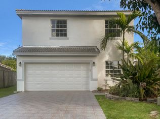 10593 SW 13th Ct, Hollywood, FL 33025
