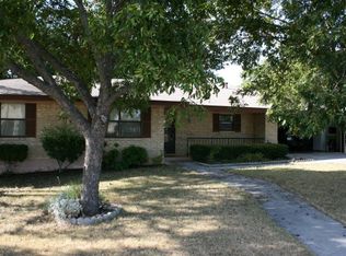 118 Methodist Encampment Rd, Kerrville, TX 78028