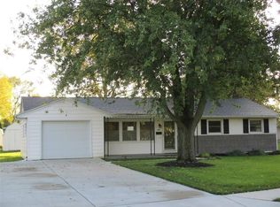 8 Circle Dr, New Bremen, OH 45869