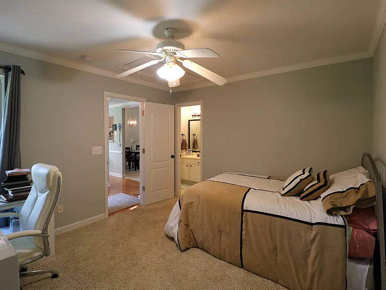 214 Troonsway Rd — Photo 13