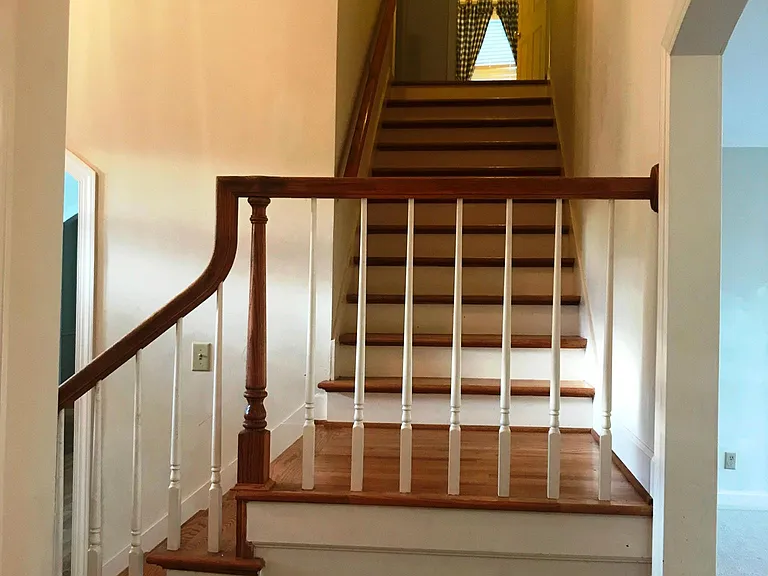 5050 Eagle Crest Rd — Photo 5
