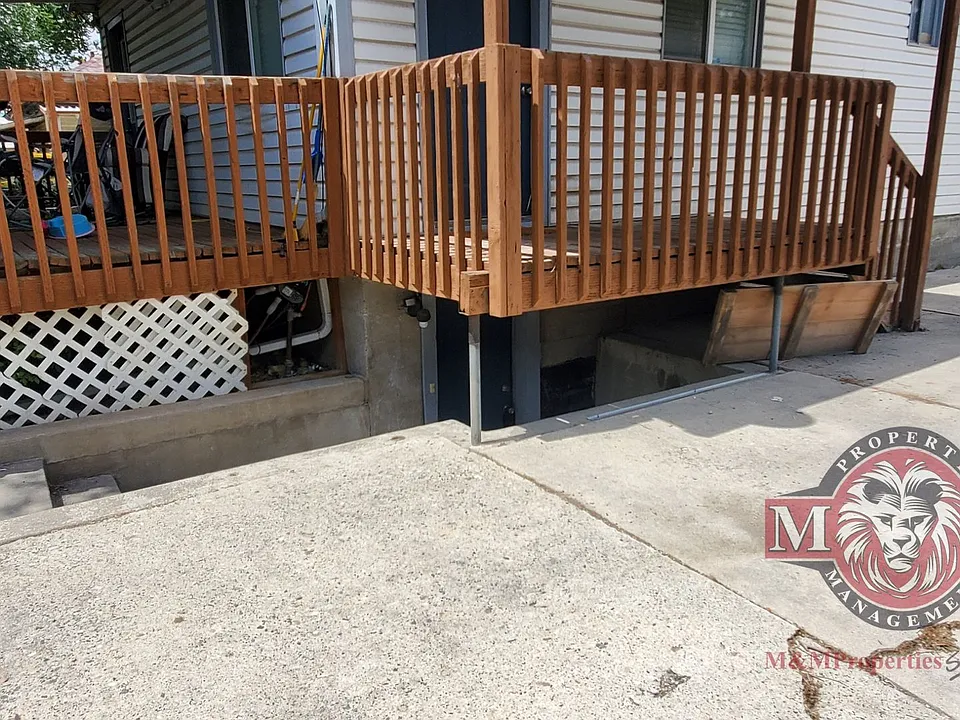 133 W Cottage Ave