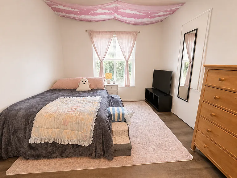 2210 Michigan St #2210 — Photo 10