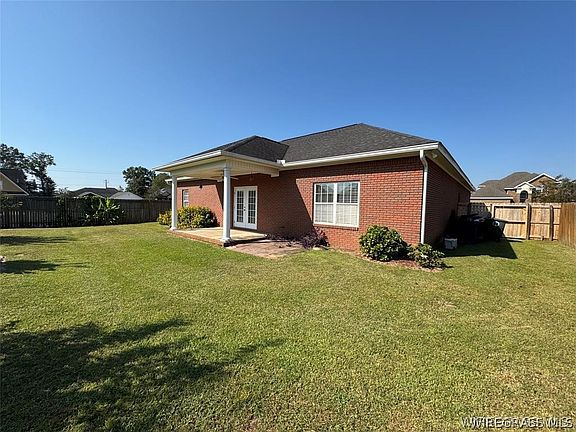 4th image of 109 Welborn Ave