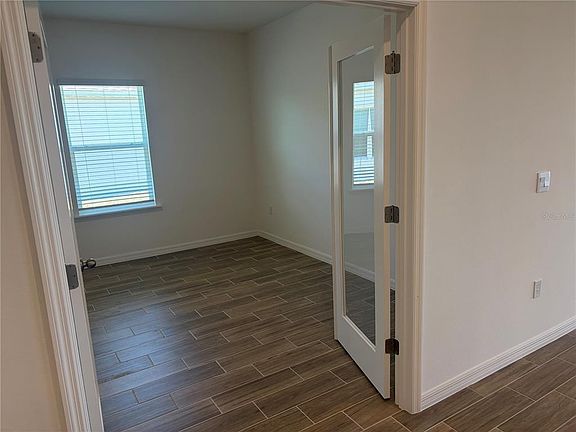 5th image of 25212 Calusa Dr