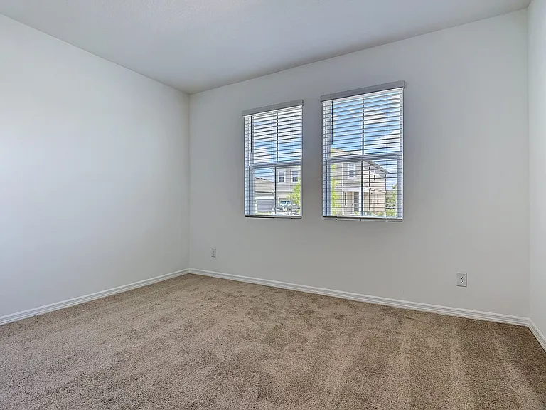 5762 Cattle Ranch Dr — Photo 32