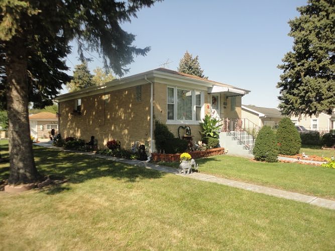 1st image of 2200 Gustave Ave