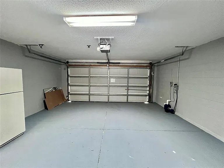 70 Wellesley Ln — Photo 34
