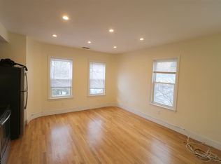 149 Franklin St APT 3F, Framingham, MA 01702