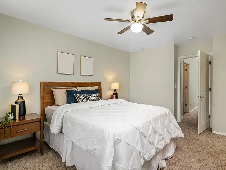 2283 NW Oak Knoll Pl — Photo 24