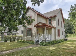 721 4th St, Hudson, WI 54016