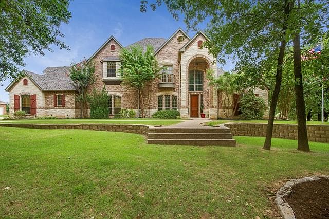 1st image of 7959 Steeplechase Cir