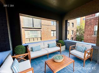 710 W 48th St #203, Kansas City, MO 64112