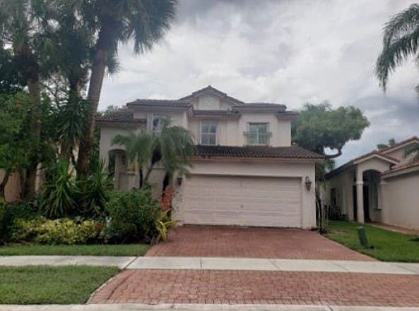1st image of 15899 SW 16th St
