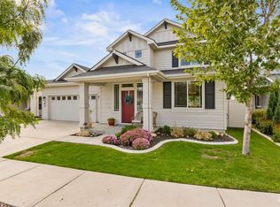 365 N Tullshire Ave, Eagle, ID 83616