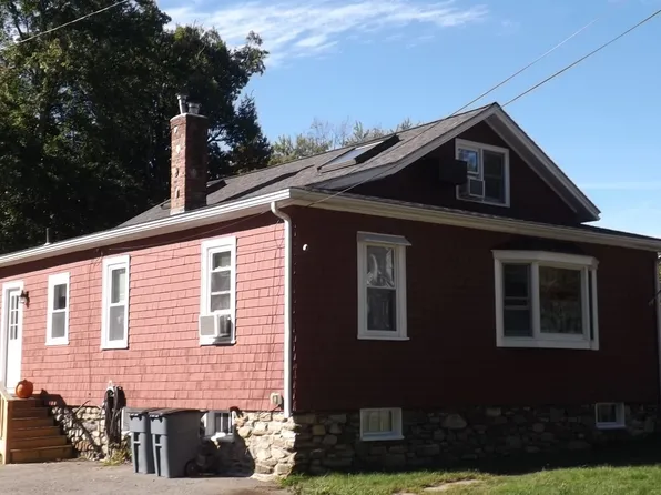 12 Middleton St, Millbury, MA 01527