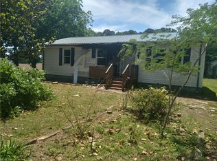 12276 Great Spring Rd, Smithfield, VA 23430