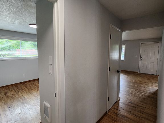 3rd image of 2208 Y St #2208