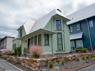 110 Channing Ln, Fayetteville, GA 30214