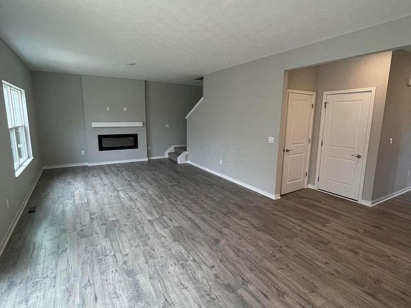 3rd image of 5804 Wynnewood Dr