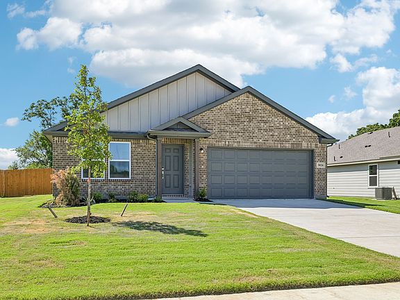3rd image of 3026 River Birch Dr