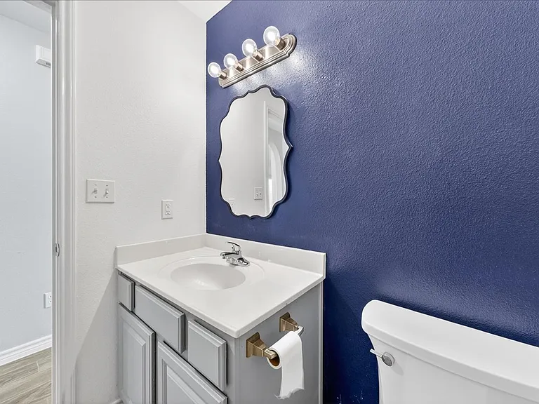 2314 Blue Star Dr — Photo 31