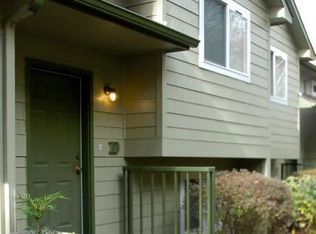 19905 4th Ave NE, Poulsbo, WA 98370