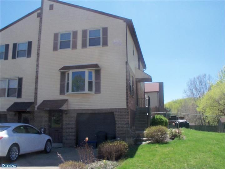 1st image of 2336 Ebury Ct