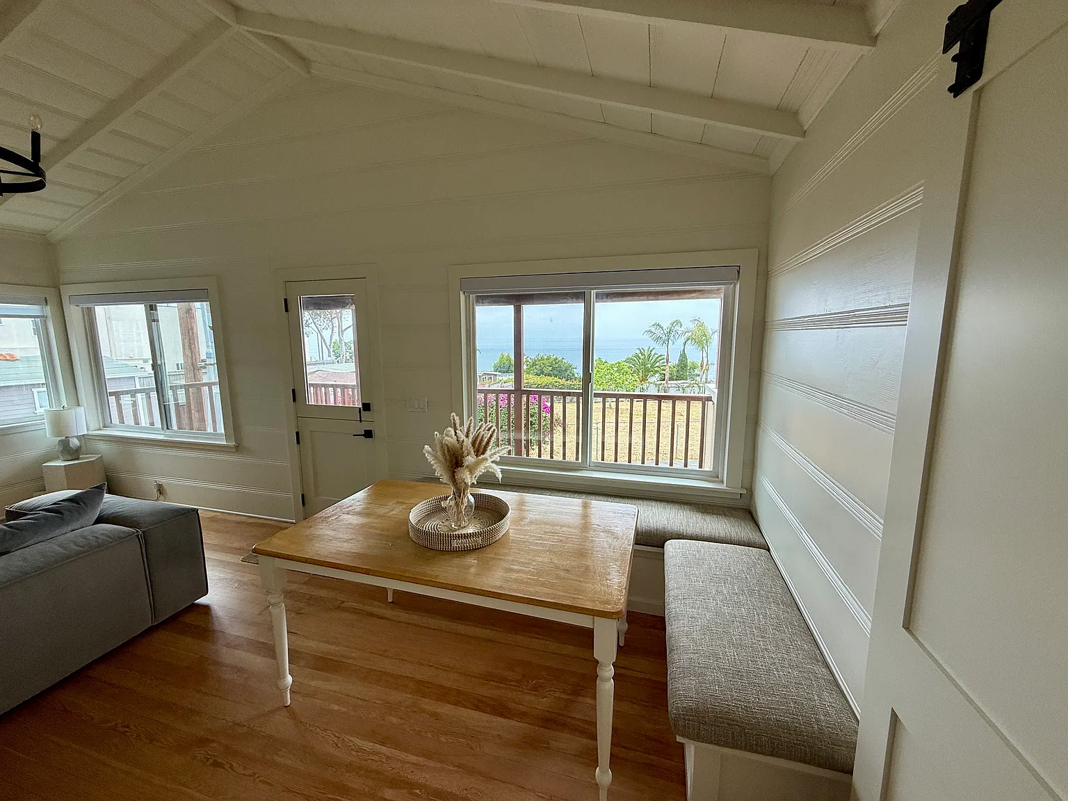 3 bed, 1000 sqft, $6,500 — Photo 4