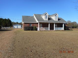 45621 Red Hill Rd, Bay Minette, AL 36507