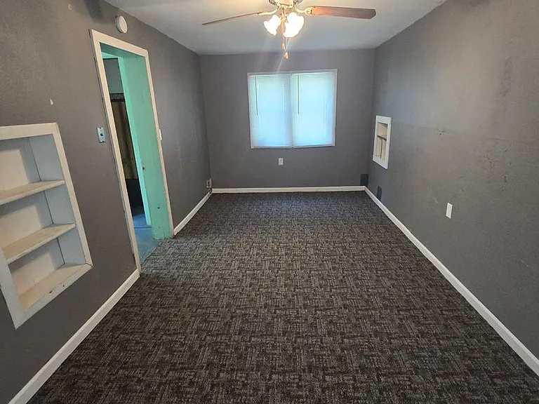 1006 Dexter St — Photo 15