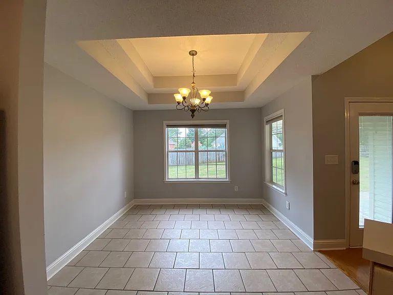 205 Drayton Ct — Photo 11