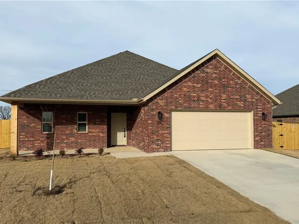 88 W Gilpin St, Farmington, AR 72730