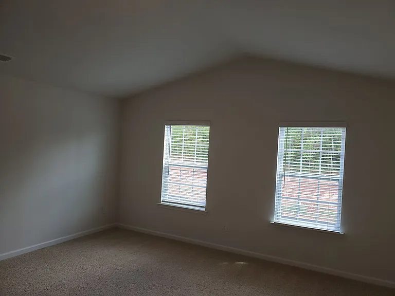 508 Elmwood Pond Ct — Photo 12