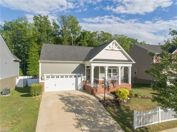 7427 Wicks Rd, Williamsburg, VA 23188
