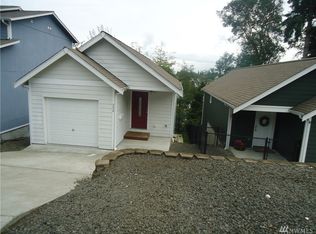 352 N Cambrian Ave, Bremerton, WA 98312
